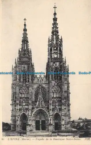 R138651 LEpine. Mergel. Fassade der Basilika Notre Dame. Neurdein