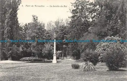 R138870 Parc de Versailles. Der Garten des Königs. Hummeln und Mäher