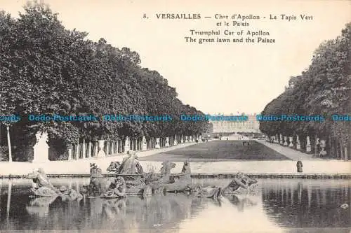 R138881 Versailles. Panzer dApollon. Der grüne Teppich und der Palast. Triumphwagen von