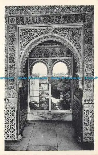 R140574 Granada. Alhambra. 17. Aimez aus dem Turm der Gefangenschaft. Hauser und Menet