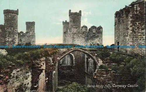 R641838 Conway Castle. Bankettsaal. Braun und Rawcliffe