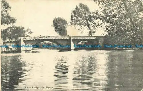 R641971 St. Neots. Flussbrücke. Postkarte. 1904