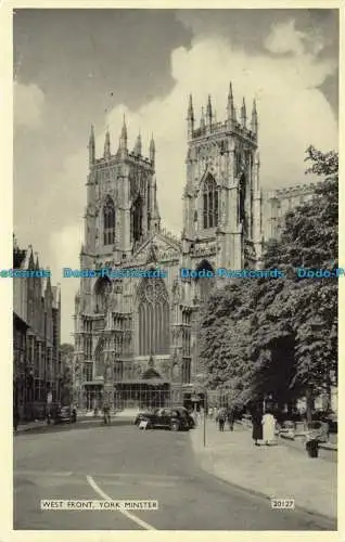 R643765 York Minster. Westfront. J. Lachs