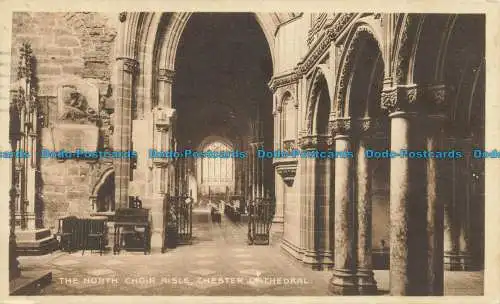 R645897 Chester Kathedrale. Der Nordchorgang. 1926