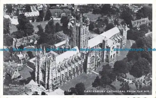 R644885 Kathedrale von Canterbury aus der Luft. Aero Pictorial. 1961