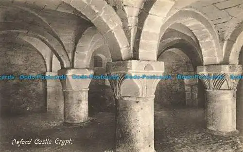 R645716 Schloss Oxford. Krypta. Davis. Postkarte