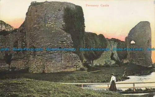 R645837 Sussex. Pevensey Castle. Postkarte