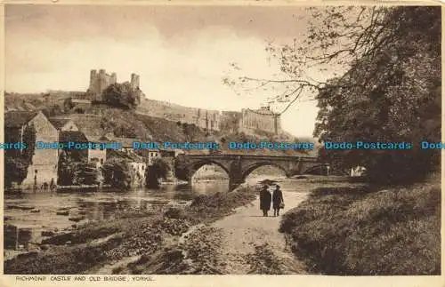 R645847 Yorks. Richmond Castle und Alte Brücke