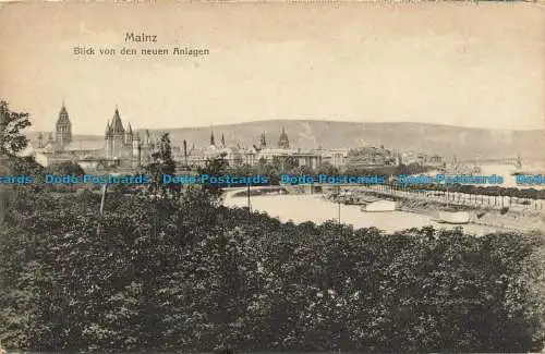 R647084 Mainz. Blick von den Neuen Anlagen