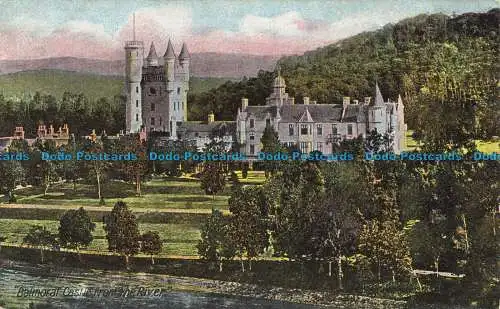 R646469 Balmoral Castle vom Fluss. J.W.B. Kommerzielle Serie. Nein. 306