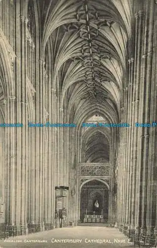 R646593 Kathedrale von Canterbury. Schiff. E. Charlton. 1940