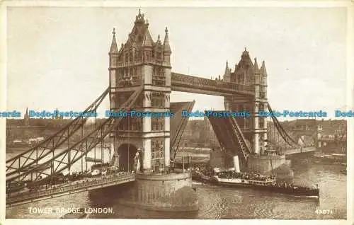 R647799 London. Turmbrücke. Valentinstag. Foto braun