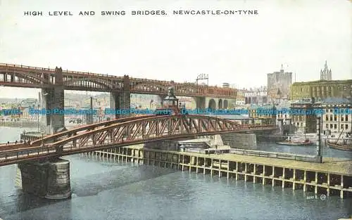 R647807 Newcastle auf Tyne. Hochwertige und Schaukelbrücken. Valentinstag. Aurochrom S