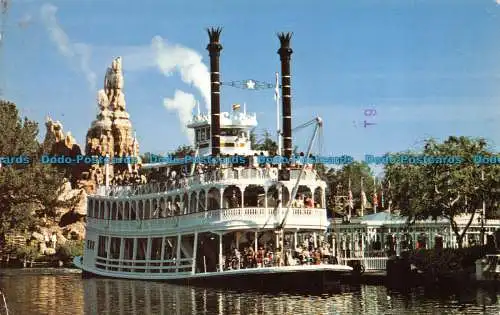 R144346 Gatherin-Dampf. Disneyland. 1981