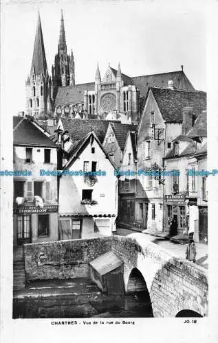 R147323 Chartres. Blick von der Rue de Bourg. Aero Pictorial