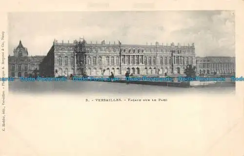 R146100 Versailles. Fassade am Park. C. Biehler