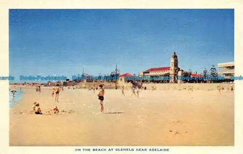 R146119 Am Strand von Glenelg bei Adelaide