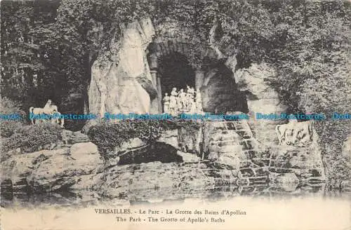 R146154 Versailles. Der Park. Die Grotte der Apollos-Bäder. Hülsen