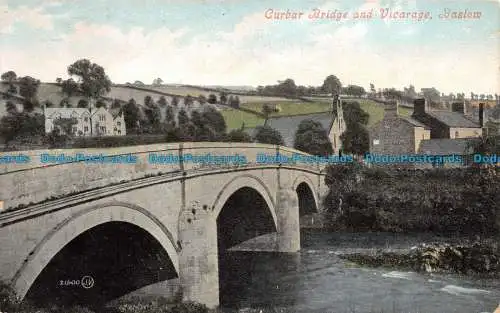 R145444 Bordsteinbrücke und Pfarrhaus. Baslow. Valentinstag