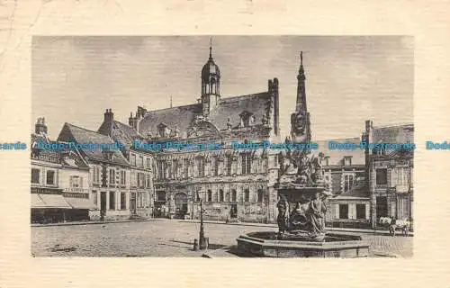 R147502 Noyon. Place de l Hotel de Ville. ND. 1941