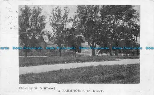 R147541 Ein Bauernhaus in Kent. W.D. Wilson