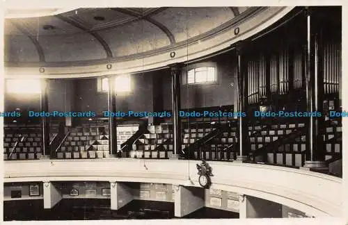 R148668 Alte Postkarte. Theaterinnenraum