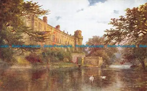 R146942 Warwick Castle aus dem Avon. Lachs