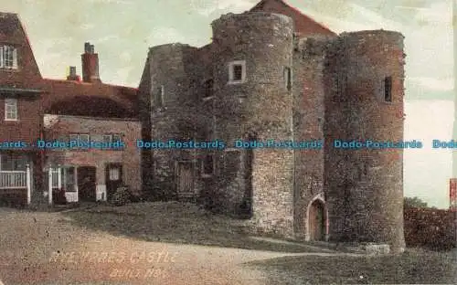 R147675 Roggen. Schloss Ypern. Diakone