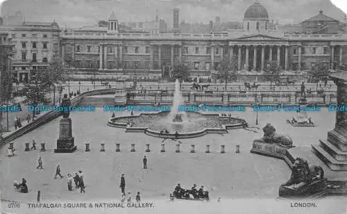 R148821 Trafalgar Square und Nationalgalerie. London. Nr. 2796