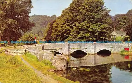 R148845 Schafwaschbrücke Ashford im Wasser