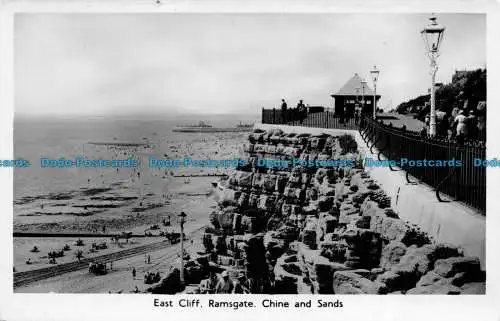 R148317 East Cliff. Ramsgate. China und Sands. A.H. und S. Paragon. RP