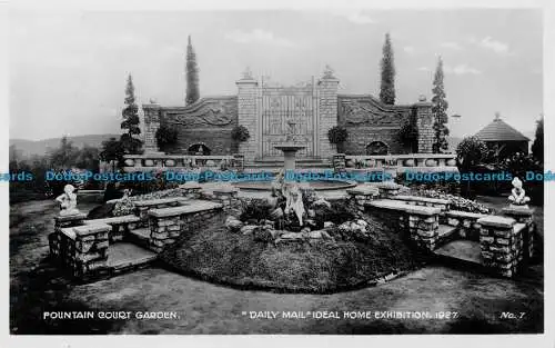 R148937 Brunnenhofgarten. Daily Mail Ideal Home Ausstellung 1927. E.W.J.P