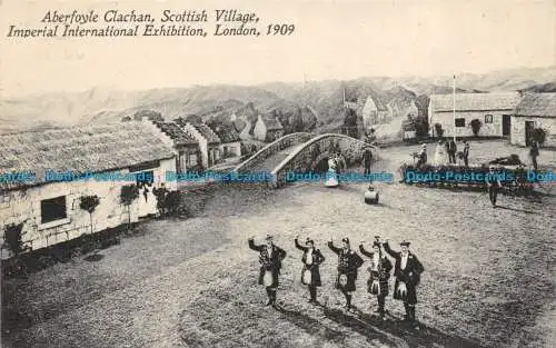 R148985 Aberfoyle Clachan Scottish Village. Imperial Internationale Ausstellung Lo