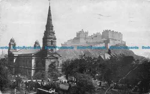 R148476 alte Postkarte. Schloss am Berg. Kirche. 1951