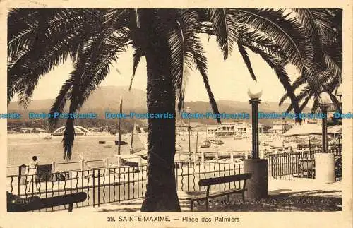 R149947 Sainte Maxime. Place des Palmiers. Creissels. Nr. 28