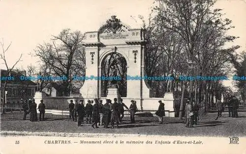 R151152 Chartres. Hoches Denkmal zum Gedenken an die Kinder von Eure und Loir. ND. Nein