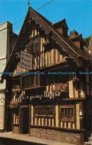 R153989 Das Pumpenhaus und Prinnys Altstadt Hastings. Bennett