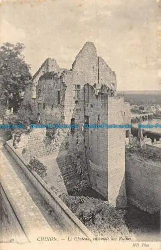 R152163 Chinon. Das Schloss Ensemble des Ruines. ND