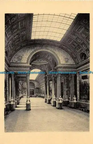 R152992 Schloss Versailles. Die Galerie der Schlachten