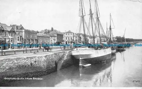 R154576 Bideford Quay. Von Bridge