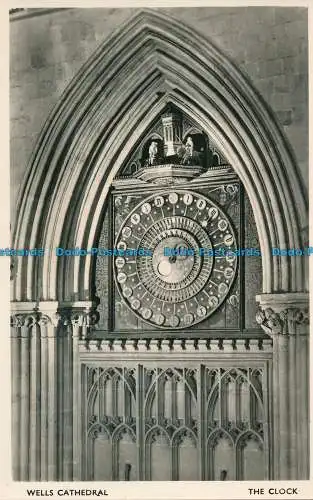 R155355 Brunnenkathedrale. Die Uhr. Kenyon. RP