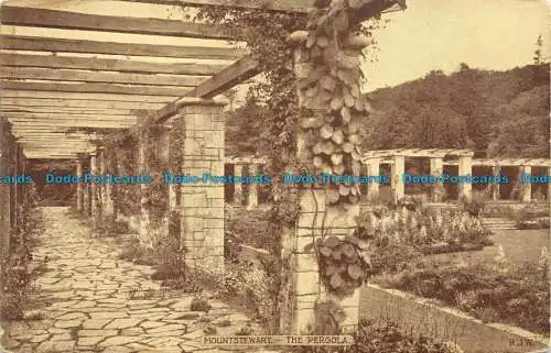 R155932 Montestewart. Die Pergola