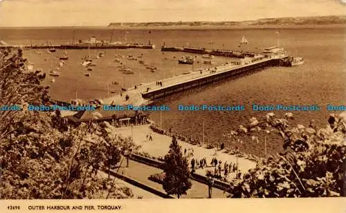 R157132 Außenhafen und Pier. Torquay. Harvey Barton. Nr. 42690. 1957