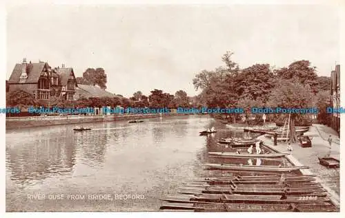 R158723 Flussouse von Brücke. Bedford. Valentinstag. Fototyp