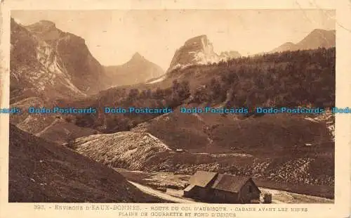 R157722 Umgebung von Eaux Bonnes. Route d Col d Aubisque. Hütte vor dem Bergbau