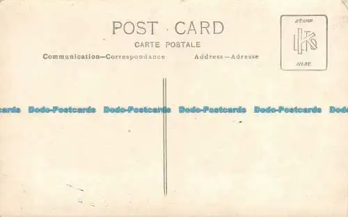 R158291 Alte Postkarte. Palmen und Häuser