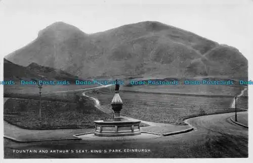 R158298 Brunnen- und Arthursitz. Kings Park. Edinburgh. RP