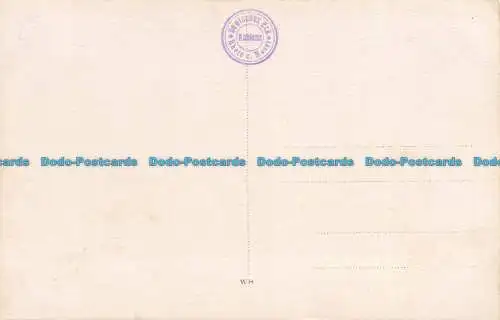 R158514 Alte Postkarte. Luftaufnahme. Schiffe und Denkmal