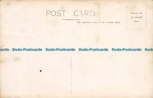 R159105 Alte Postkarte. Haus