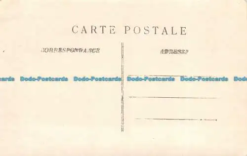 R159811 Alte Postkarte. Frau im Coach